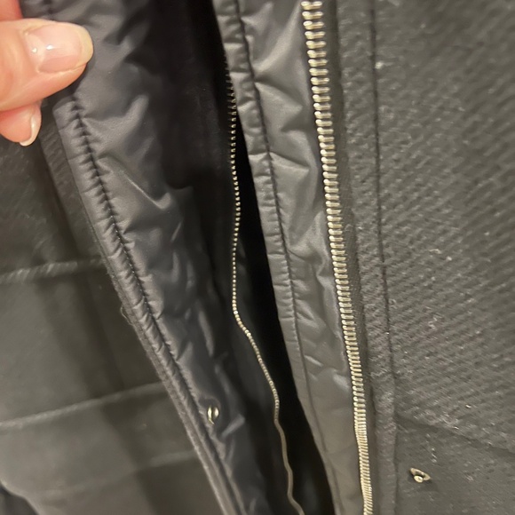 Wool coat - Picture 3 of 7